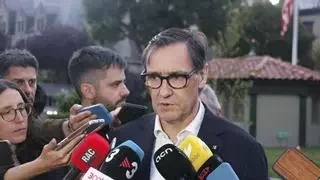 Illa no cede ante el pulso de los profesores y emplaza a los sindicatos a la reunión del jueves